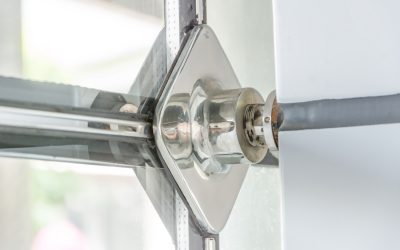 Expert Tips on Choosing Domestic Locksmith Manchester Services